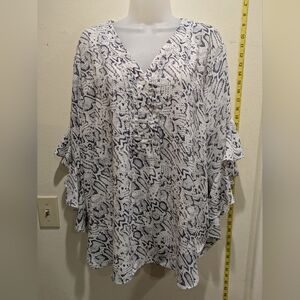 Vince Camuto Black and White Abstract Blouse Xxl